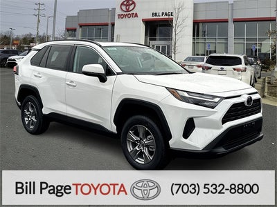 2025 Toyota RAV4 XLE
