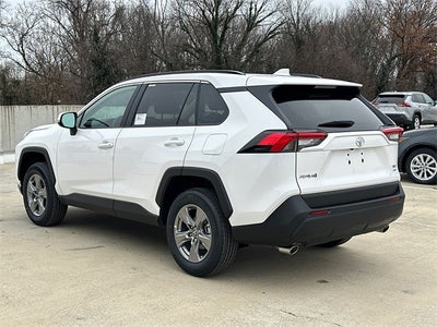 2025 Toyota RAV4 XLE