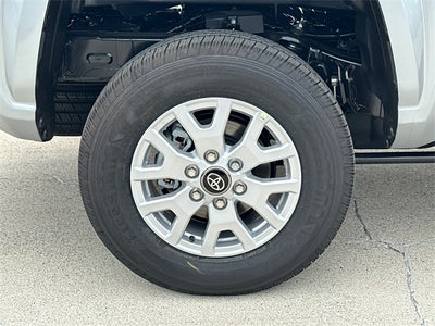 2025 Toyota Tacoma SR5