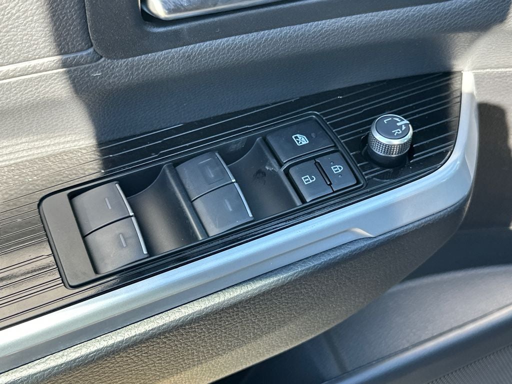 2026 Toyota Sienna Woodland Edition