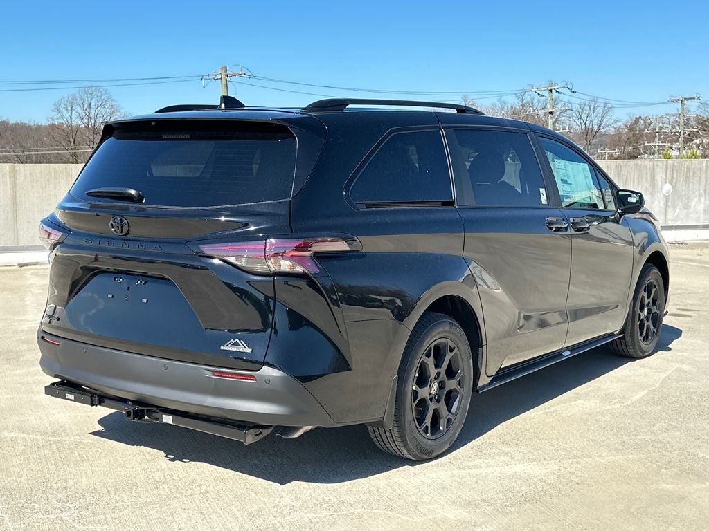 2026 Toyota Sienna Woodland Edition