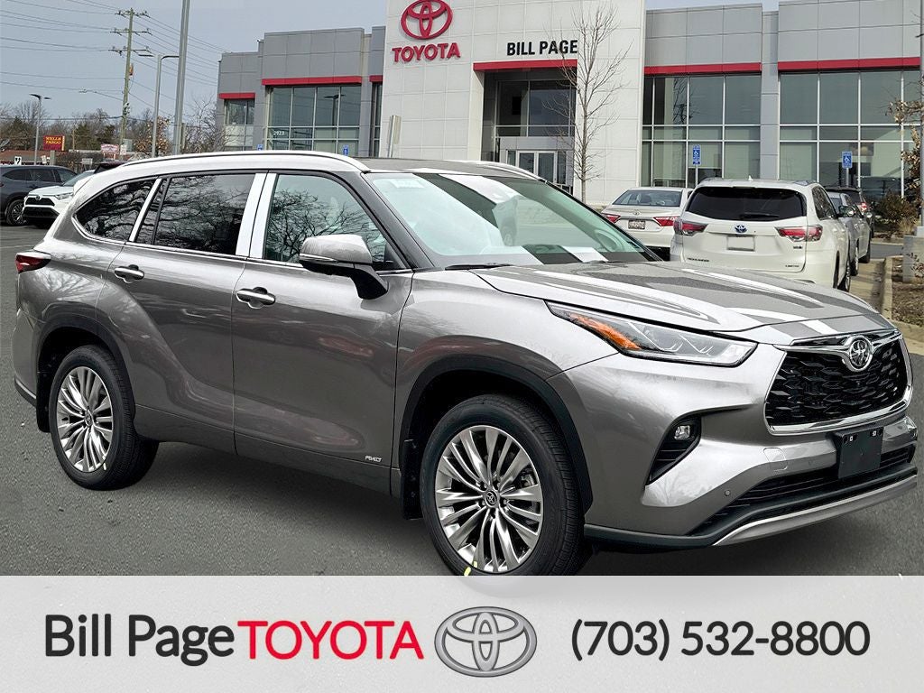 2026 Toyota Highlander Hybrid Platinum