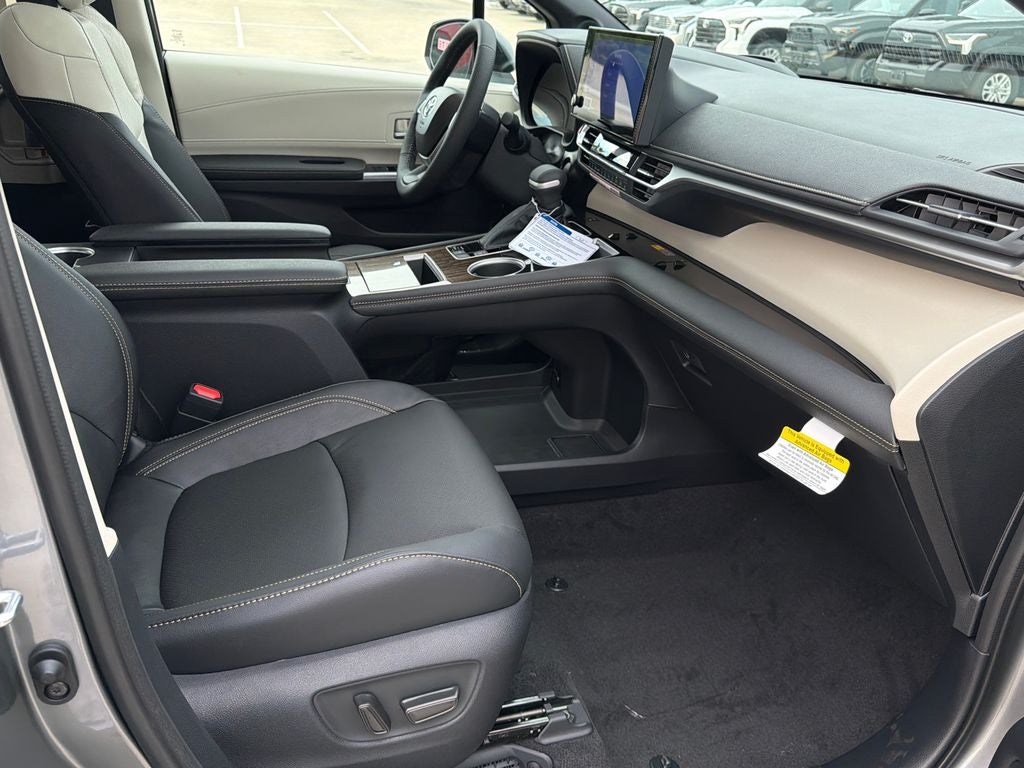 2026 Toyota Sienna Platinum