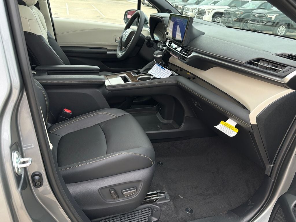 2026 Toyota Sienna Platinum