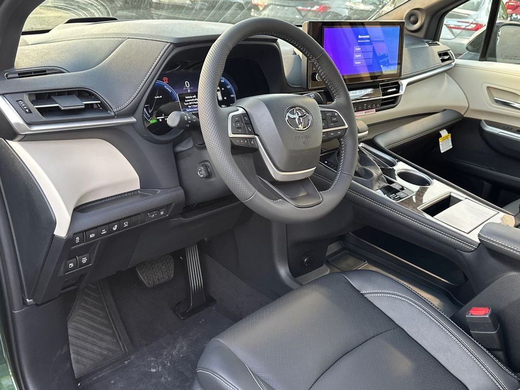 2026 Toyota Sienna Platinum