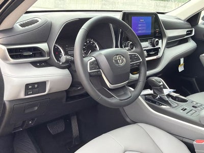 2026 Toyota Highlander XLE