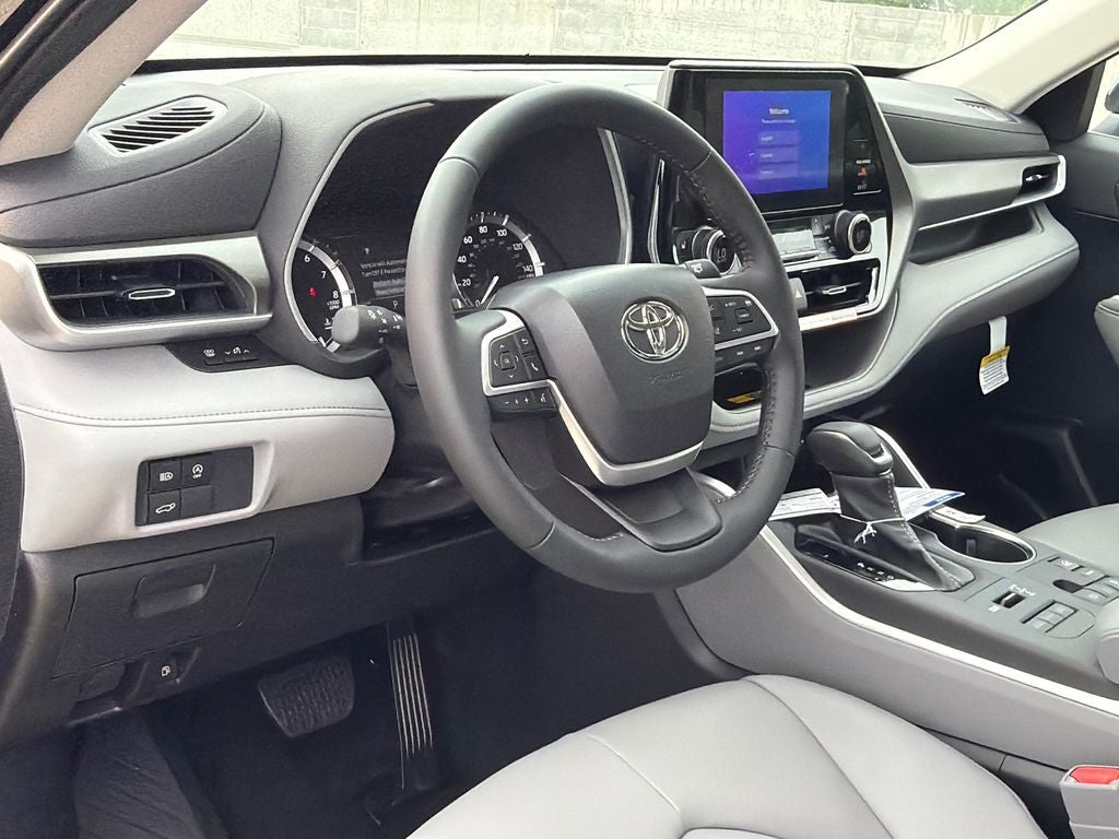 2026 Toyota Highlander XLE