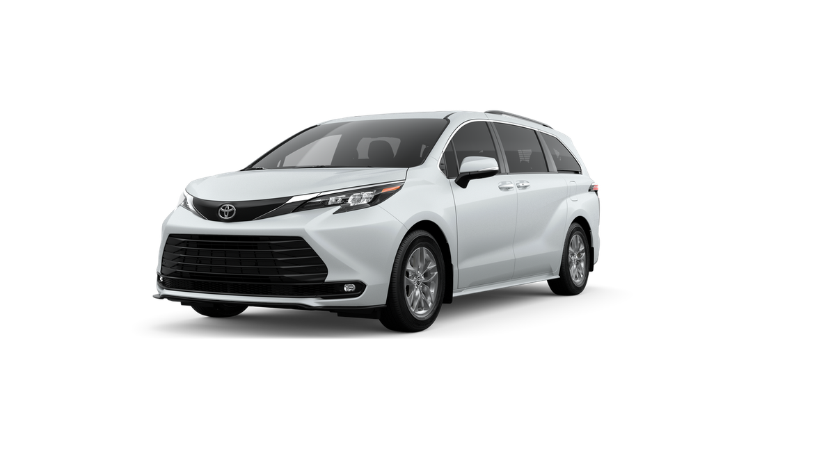 2026 Toyota Sienna XLE