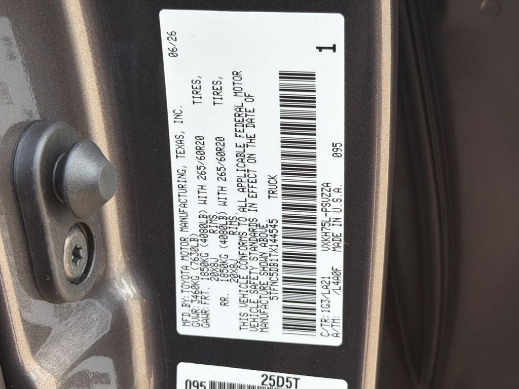 2026 Toyota Tundra i-FORCE MAX Tundra Platinum