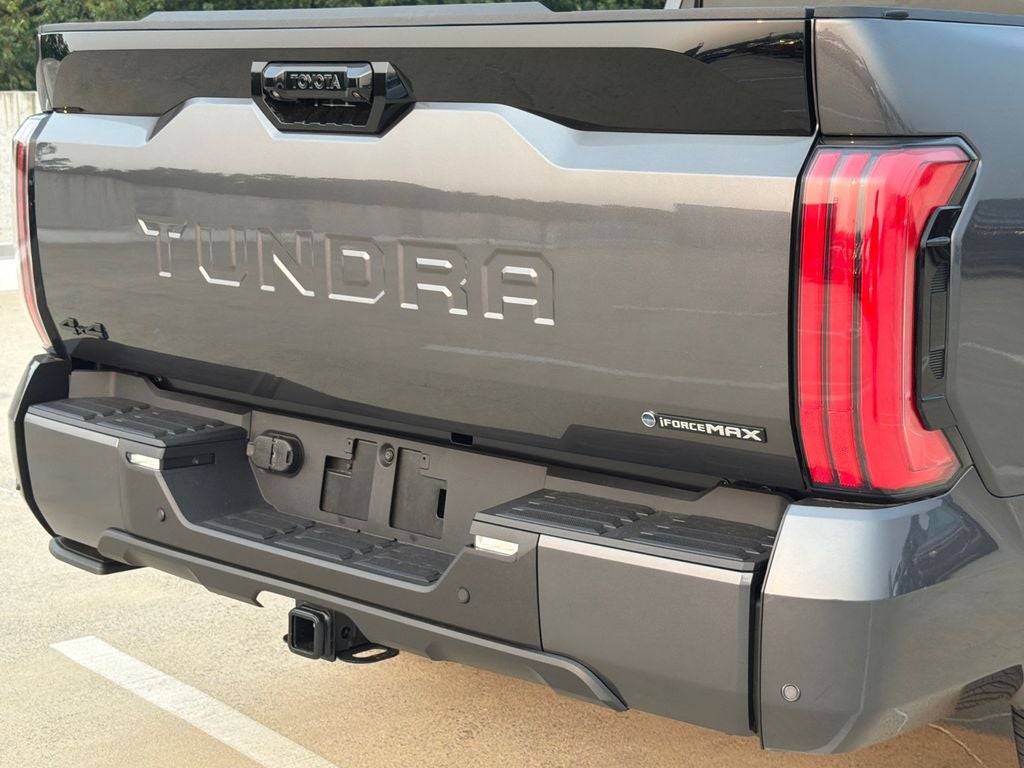2026 Toyota Tundra i-FORCE MAX Tundra Platinum