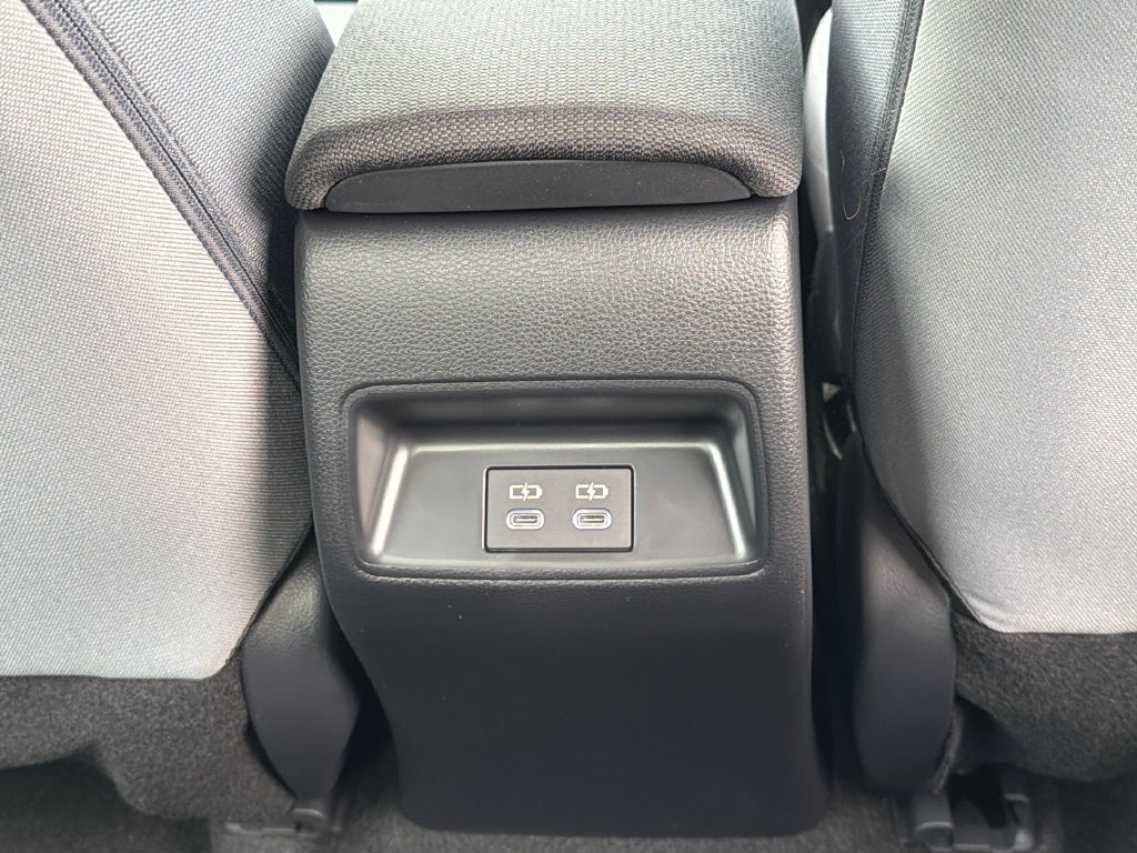 2027 Toyota Corolla SE