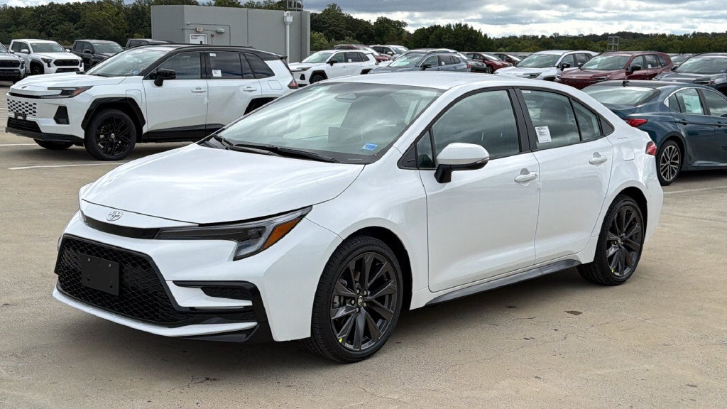 2027 Toyota Corolla SE