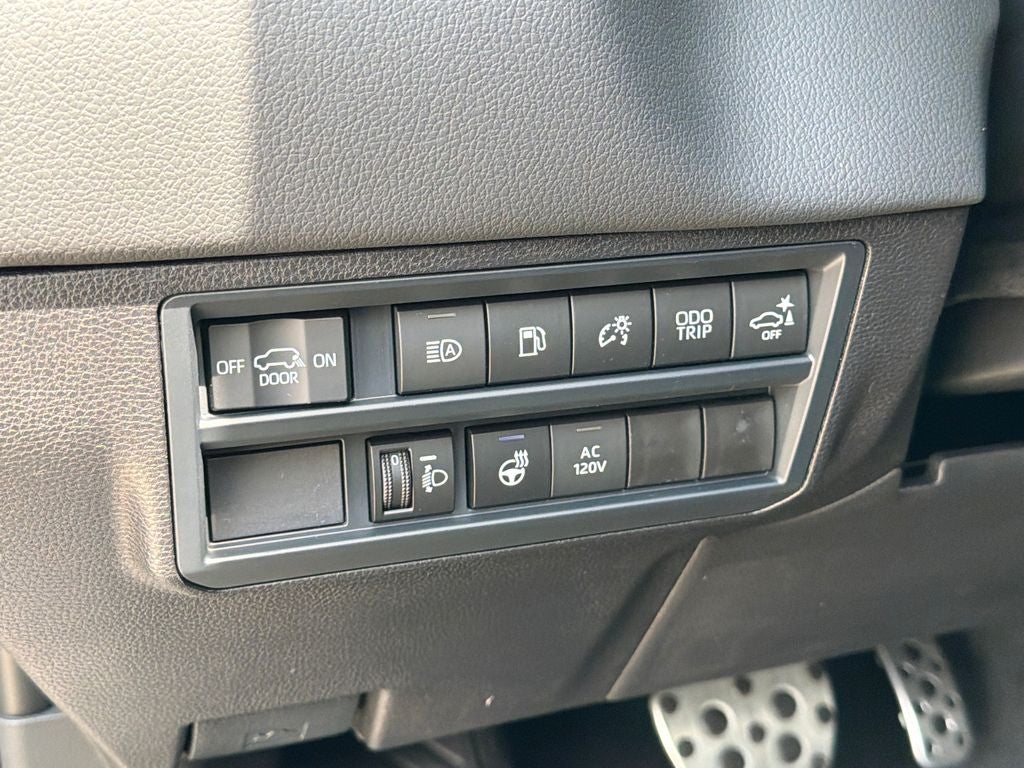 2026 Toyota Sequoia SR5