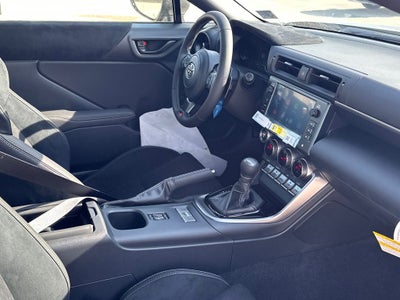 2026 Toyota GR86 Premium AT
