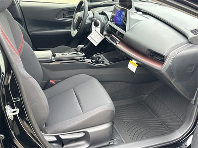 2026 Toyota Prius Plug-in Hybrid SE