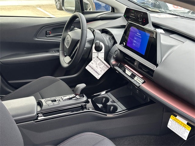 2026 Toyota Prius Plug-in Hybrid SE