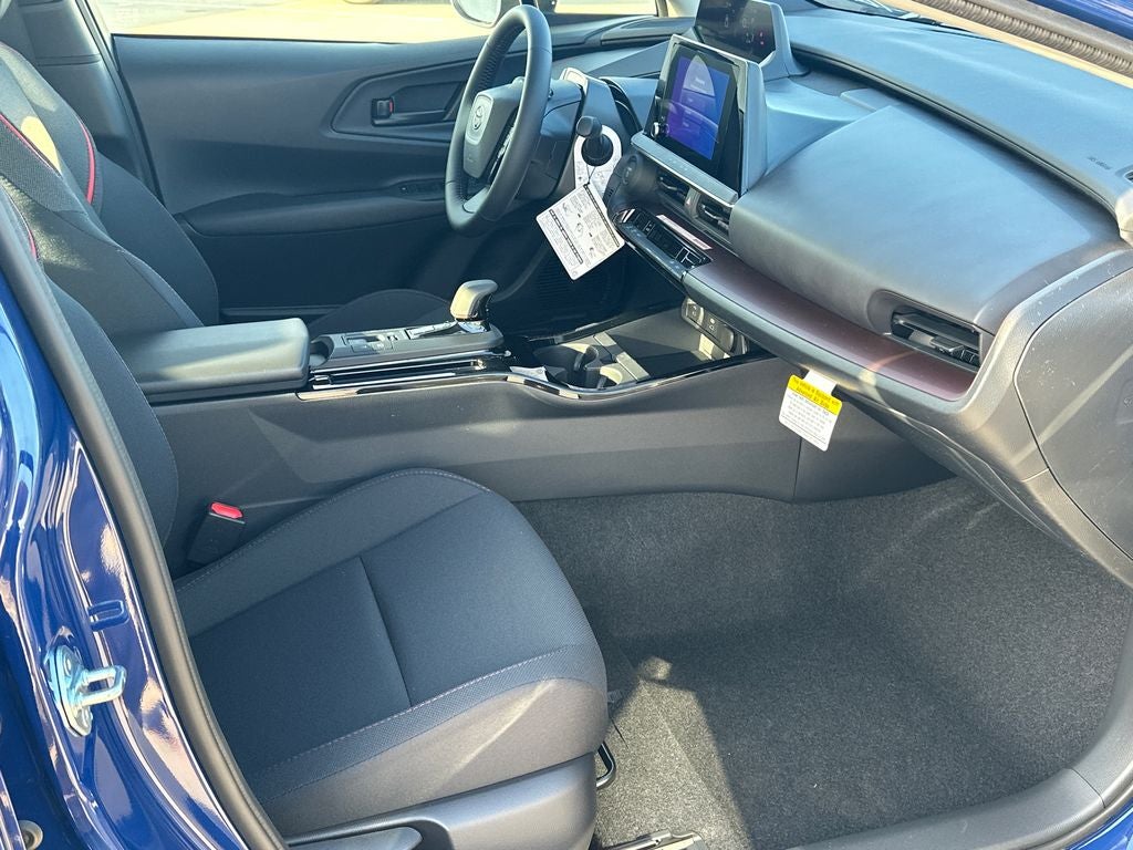 2026 Toyota Prius Plug-in Hybrid SE