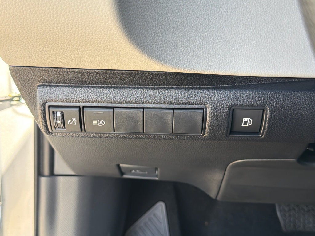 2027 Toyota Corolla Hybrid LE