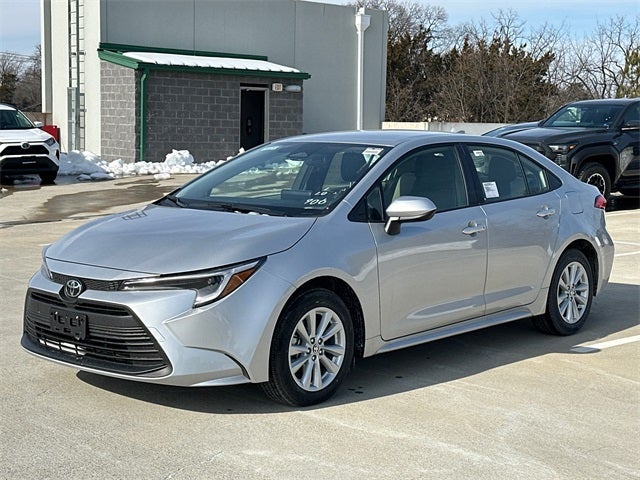 2026 Toyota Corolla Hybrid LE