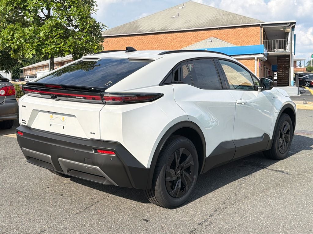 2026 Toyota C-HR SE