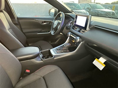 2025 Toyota RAV4 Plug-in Hybrid SE