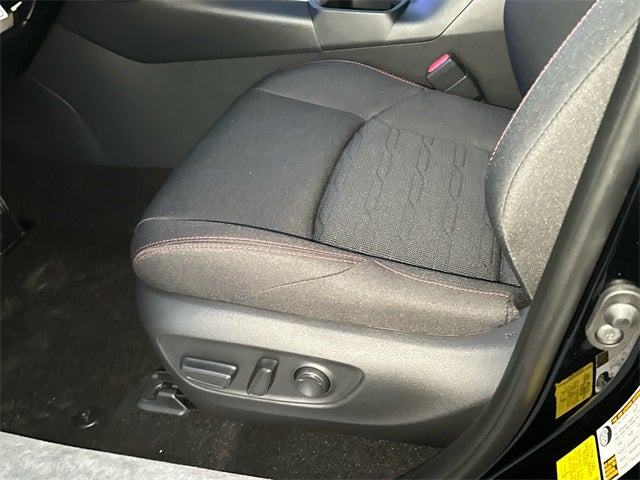 2025 Toyota RAV4 Plug-in Hybrid SE