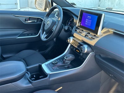 2025 Toyota RAV4 Plug-in Hybrid SE