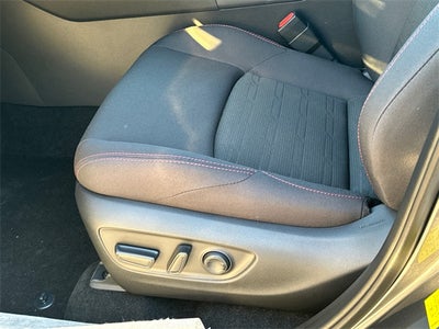 2025 Toyota RAV4 Plug-in Hybrid SE