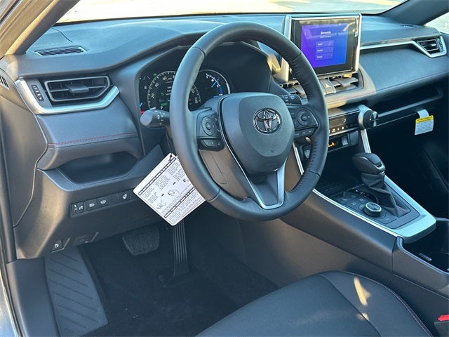 2025 Toyota RAV4 Plug-in Hybrid SE