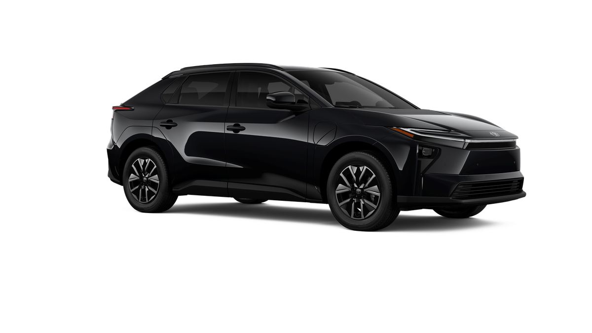 2026 Toyota bZ XLE - Photo 14