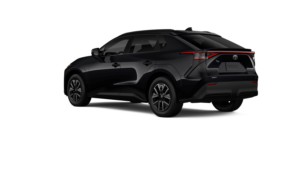 2026 Toyota bZ XLE - Photo 6