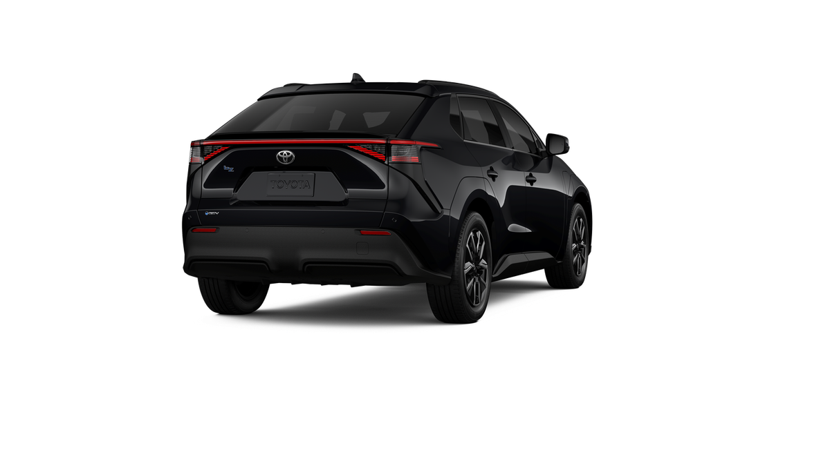 2026 Toyota bZ XLE - Photo 9