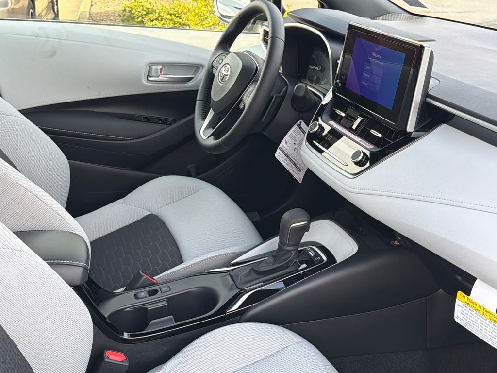 2026 Toyota Corolla Hatchback SE