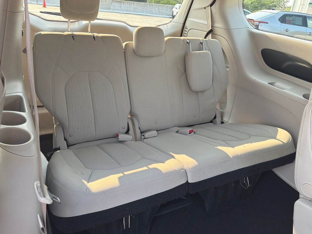 2017 Chrysler Pacifica LX