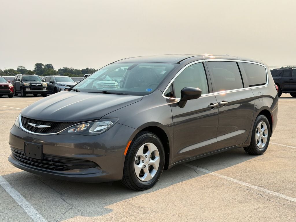 2017 Chrysler Pacifica LX