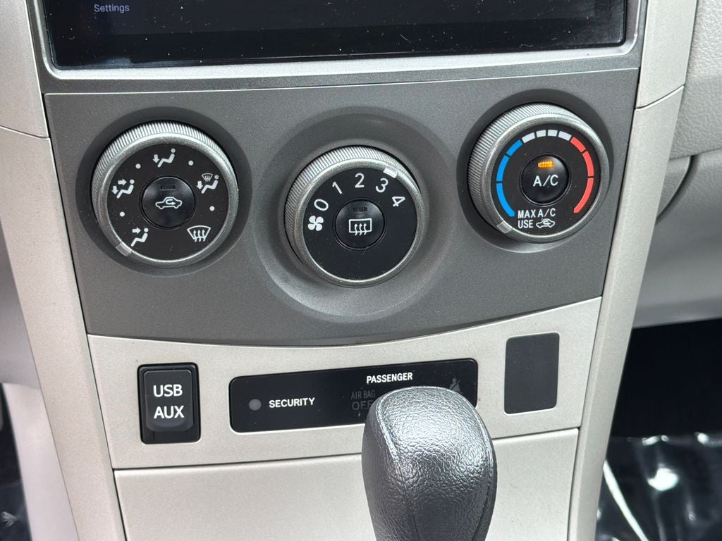 2012 Toyota Corolla LE