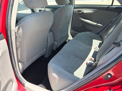 2011 Toyota Corolla LE
