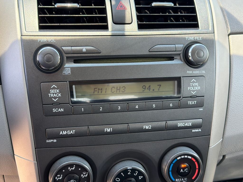 2011 Toyota Corolla LE