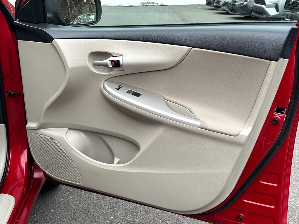 2013 Toyota Corolla LE