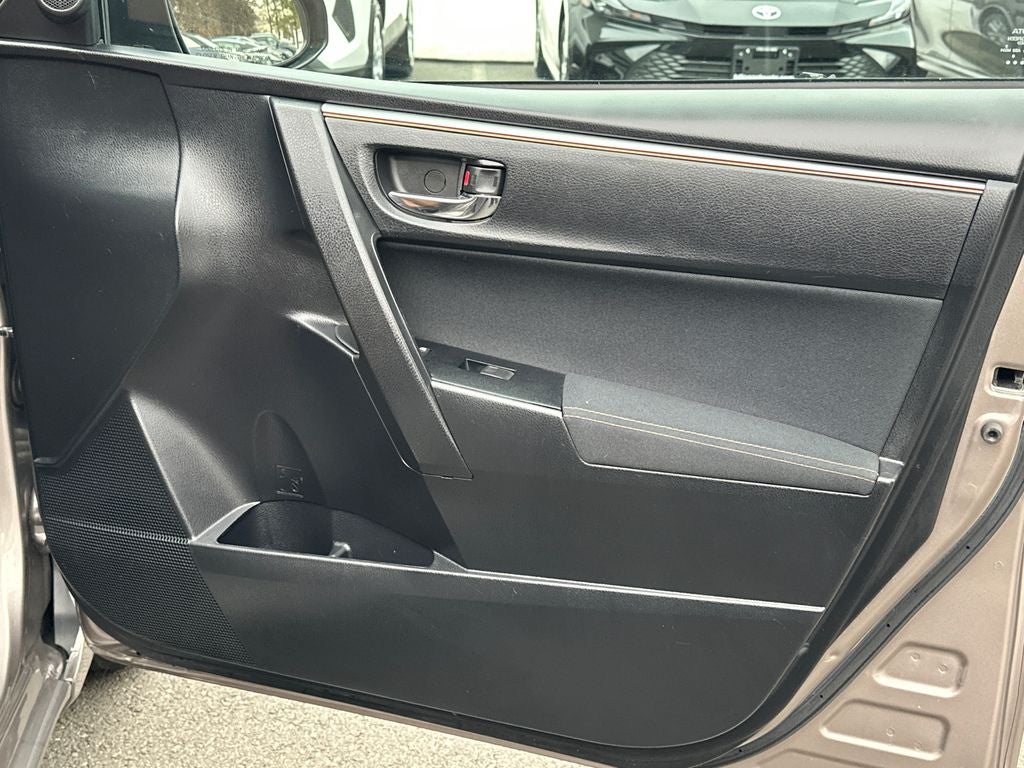 2014 Toyota Corolla LE Plus