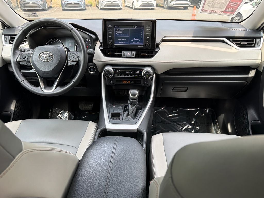 2021 Toyota RAV4 XLE Premium