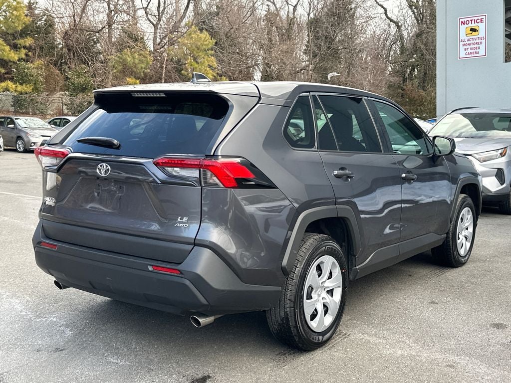 2024 Toyota RAV4 LE