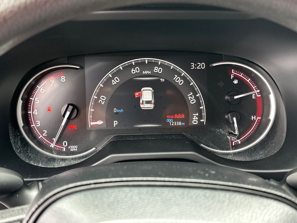 2025 Toyota RAV4 LE