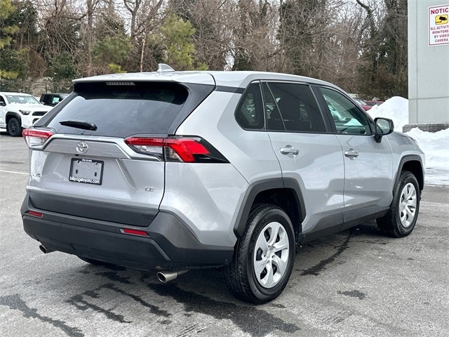 2025 Toyota RAV4 LE