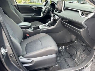 2023 Toyota RAV4 Hybrid LE