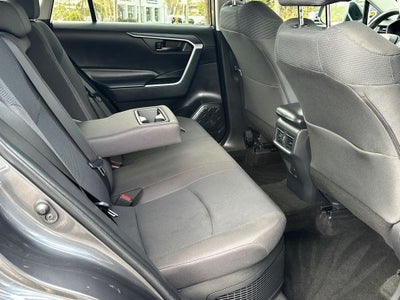 2023 Toyota RAV4 Hybrid LE