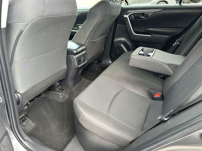 2023 Toyota RAV4 Hybrid LE