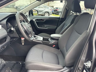 2023 Toyota RAV4 Hybrid LE
