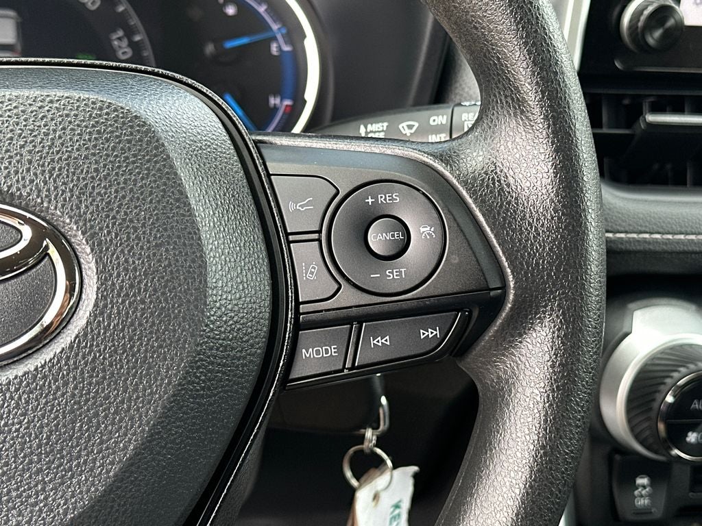 2023 Toyota RAV4 Hybrid LE