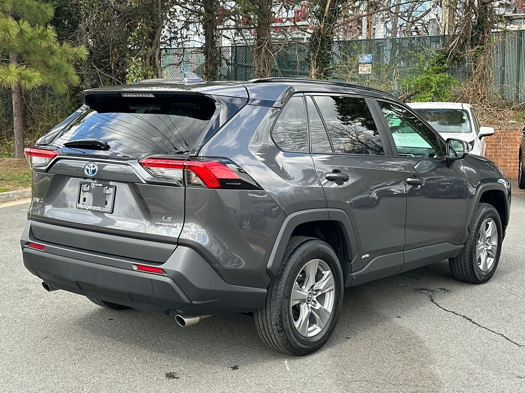 2023 Toyota RAV4 Hybrid LE